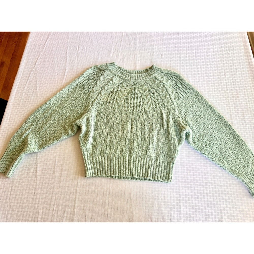 American Eagle Sage Green Chunky Cable Knit Sweater Medium Boho Cottagecore M